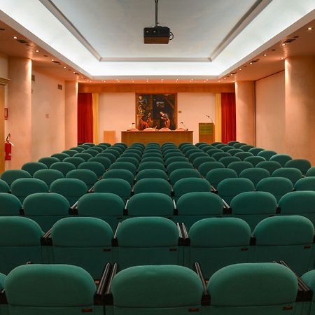 Hotel Oliveto Desenzano del Garda Ngoại thất bức ảnh